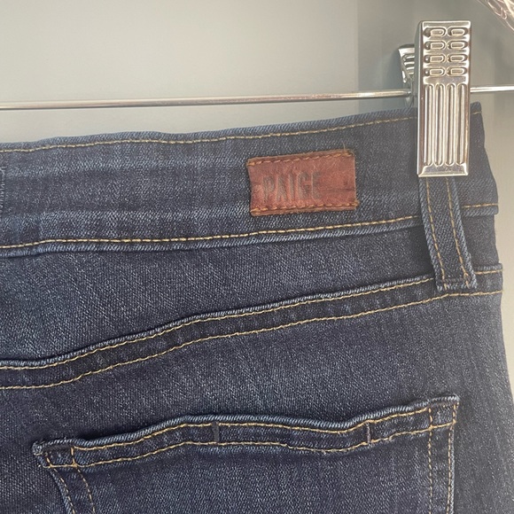 💗REVOLVE PAIGE JEANS DARK WASH SIZE 27 EXCELLENT CONDITION - Picture 2 of 6